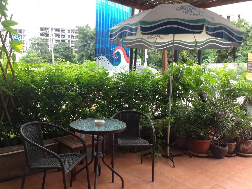 Corner Cafe Bed & Breakfast 후아 힌 외부 사진