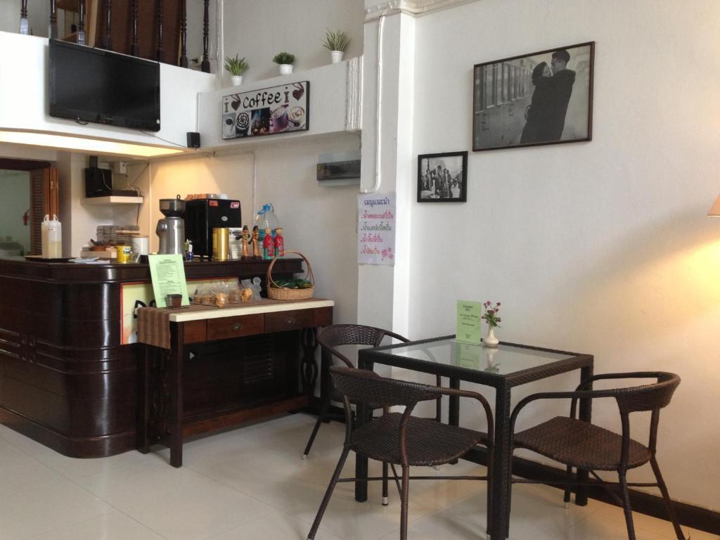 Corner Cafe Bed & Breakfast 후아 힌 외부 사진