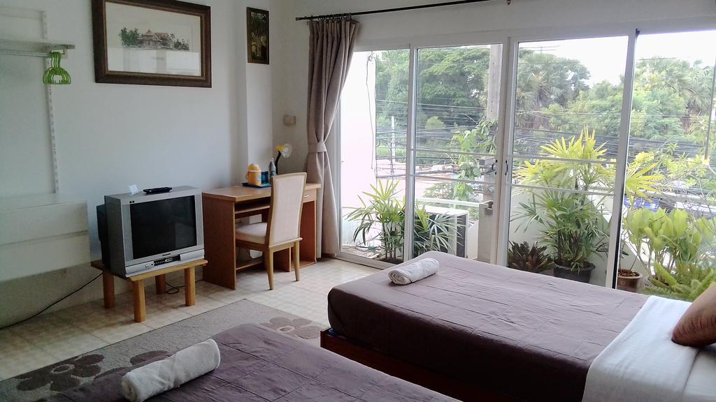 Corner Cafe Bed & Breakfast 후아 힌 외부 사진
