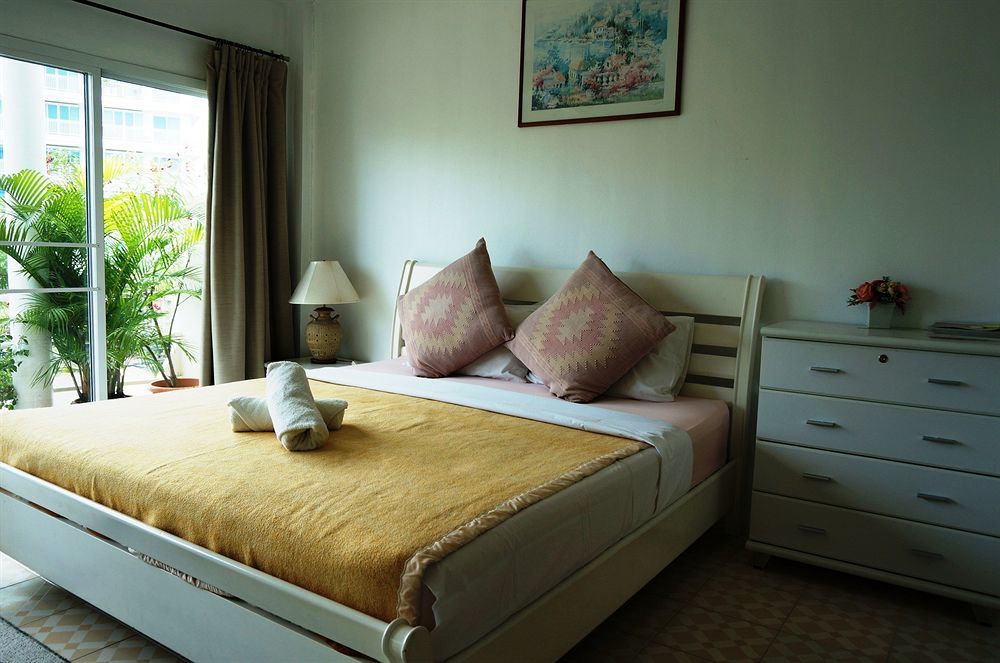 Corner Cafe Bed & Breakfast 후아 힌 외부 사진